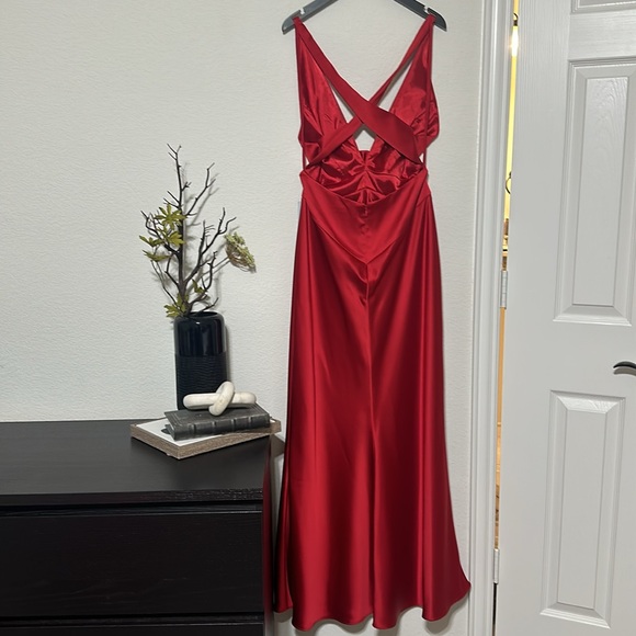 NWT Antonio Melani Mirabella Satin Rosette Applique V-Neck Dress - Picture 6 of 10